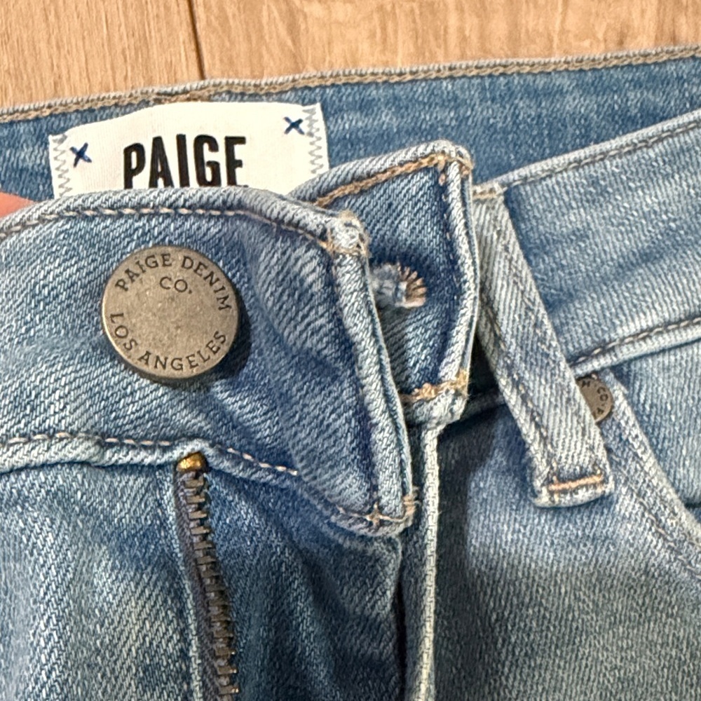 PAIGE Women's Light Blue Jeans Size 26 - Picture 4 of 7
